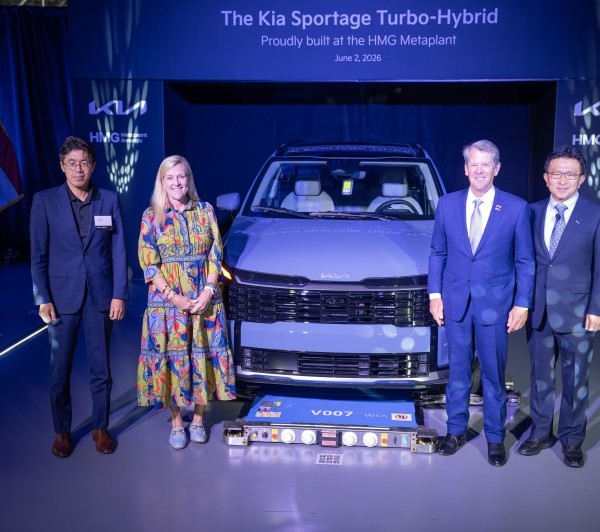 HMGMA and Kia America Celebrate Production of Kia Sportage Hybrid